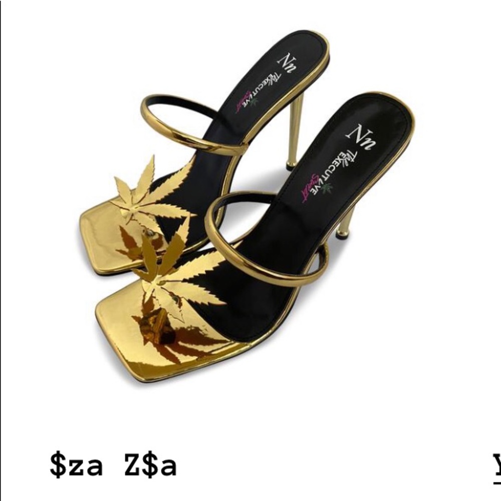 Brand New Mary Jane Heels